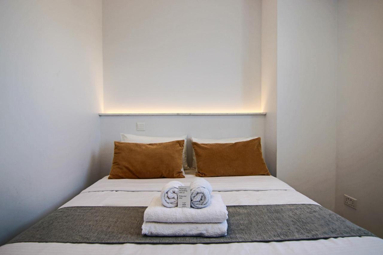 Phaedrus Living - Seaside Executive Flat Harbour 207 Appartement Paphos Buitenkant foto